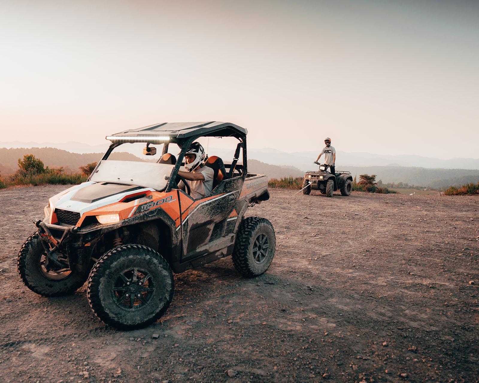 Master Your Off Road Adventures With this Recovery Gear Setup! 